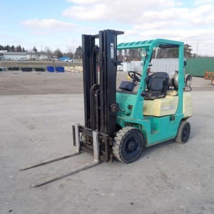 2000 Yang FG25 Forklift T30250