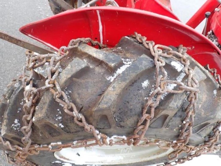 massey-ferguson-135-image-61