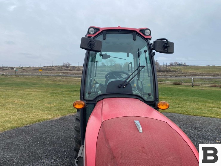 mccormick-x4.30v-tractor-image-12