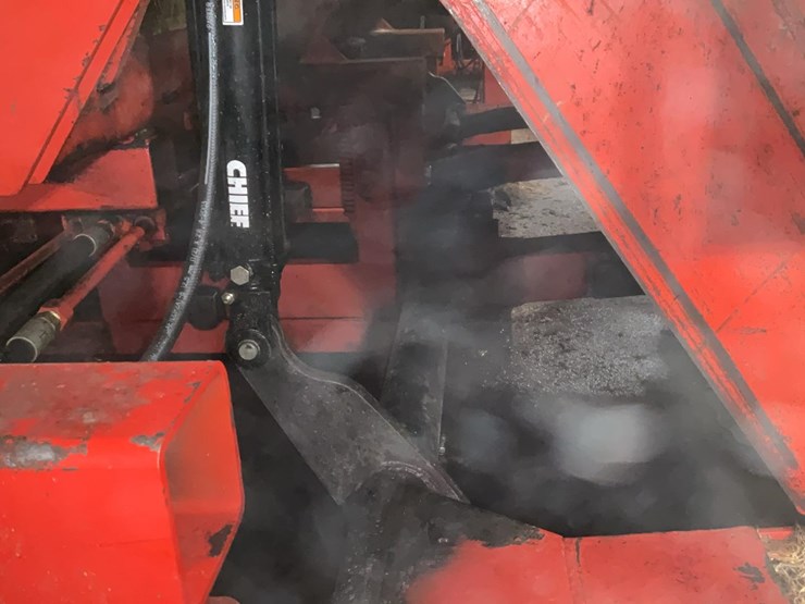 #116-•-morbark-log-trough-w/2way-kickers-image-14