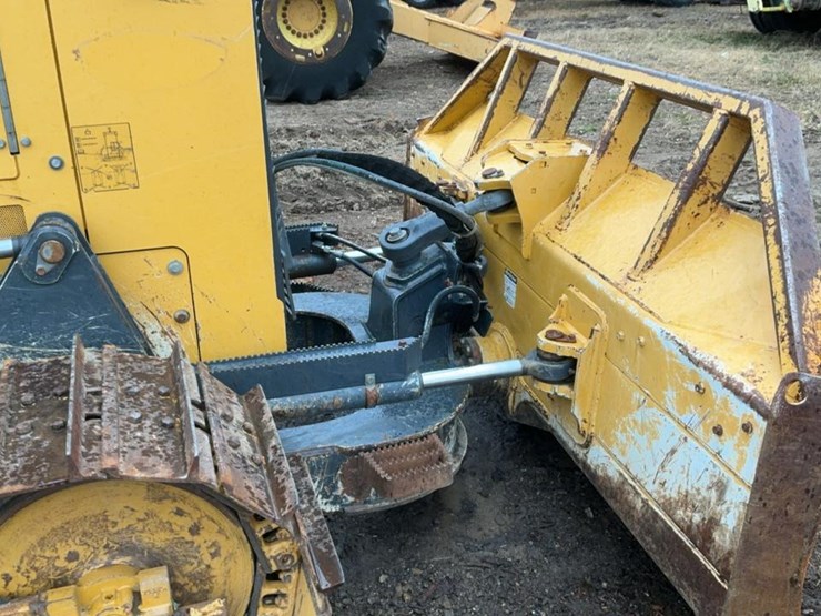 2016-deere-550k-xlt-image-18