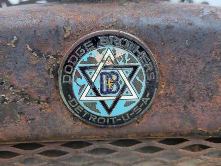 1924-dodge-brothers-truck-image-33
