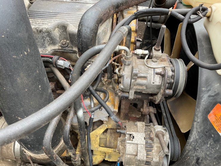 2003-caterpillar-c15-image-54