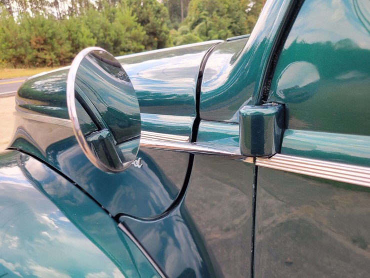 1940-ford-sedan-image-97