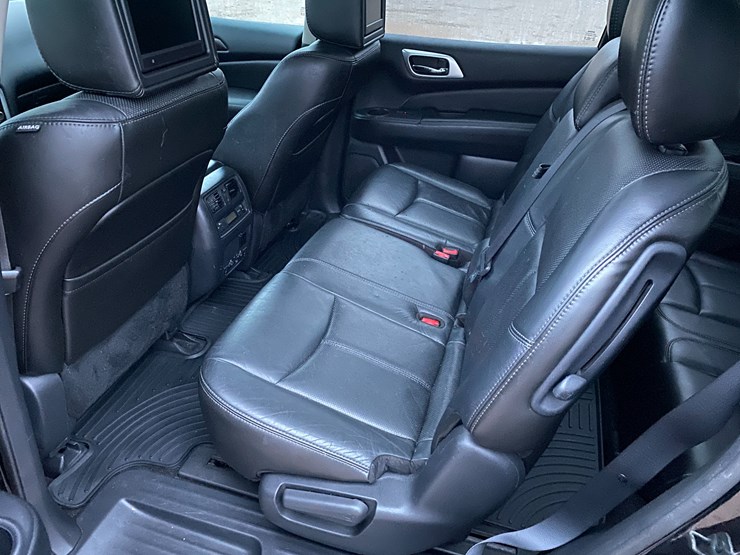 2014-nissan-pathfinder-image-34
