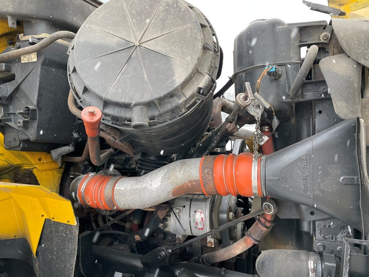 #234-•-2005-international-tri-axle-dump-truck-(has-wi-title)(mosinee,-wi)-image-67