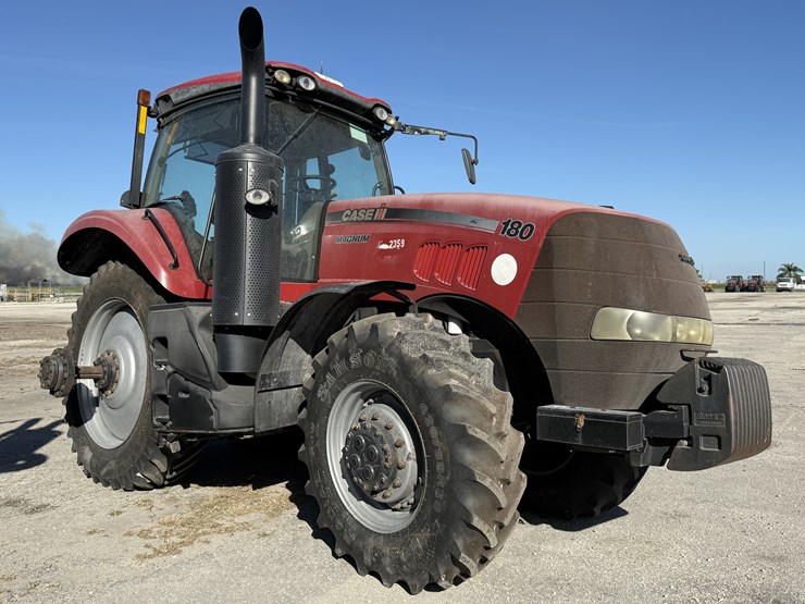 case-ih-180-magnum-image-1