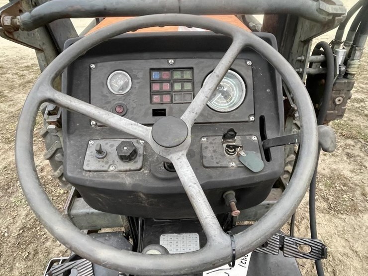 agco-allis-4650-image-8