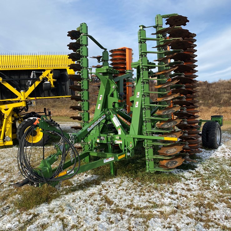 #1147 • 2022 Amazone 6002-2 Pull Type Disc (Waldo, WI)