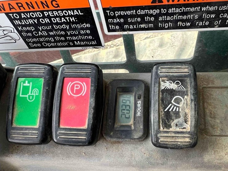 kubota-svl95-2s-image-17