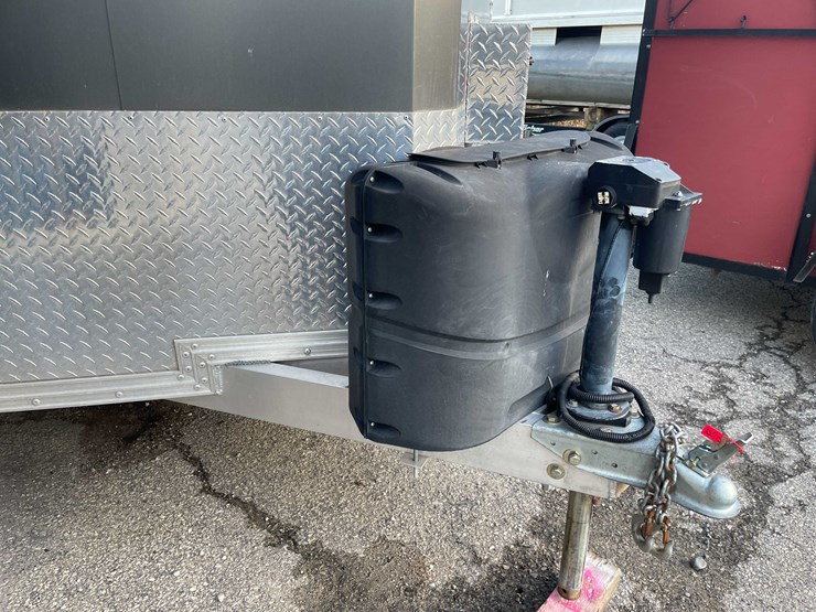 #1399-•-2018-zero-4-outdoors-6'-x-10'-all-aluminum-drop-down-ice-shanty-(of)-image-33