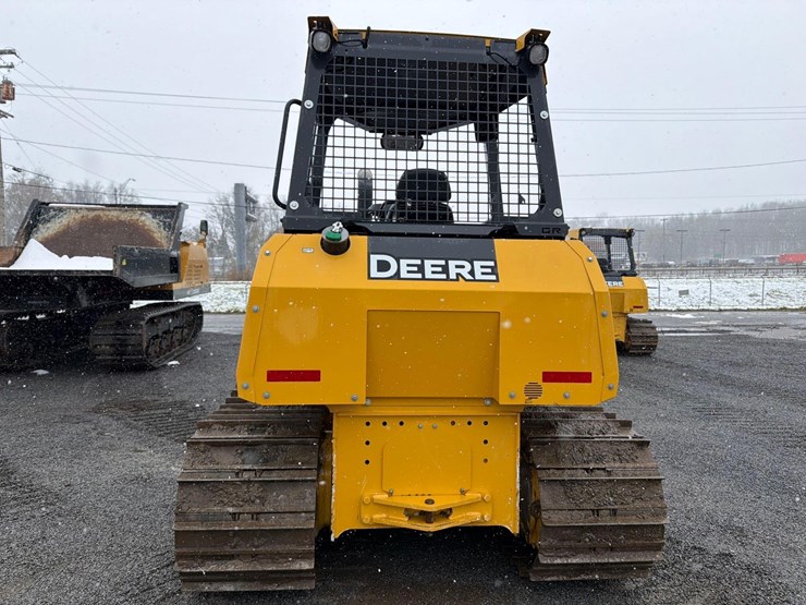 2022-deere-450k-image-6