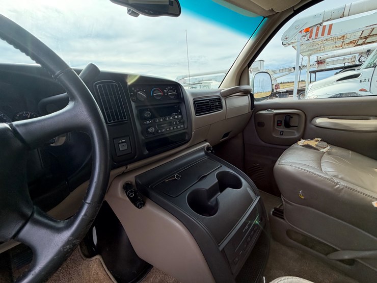 2001-gmc-1500-image-15