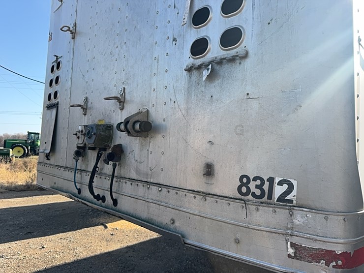 2002-eby-livestock-image-5