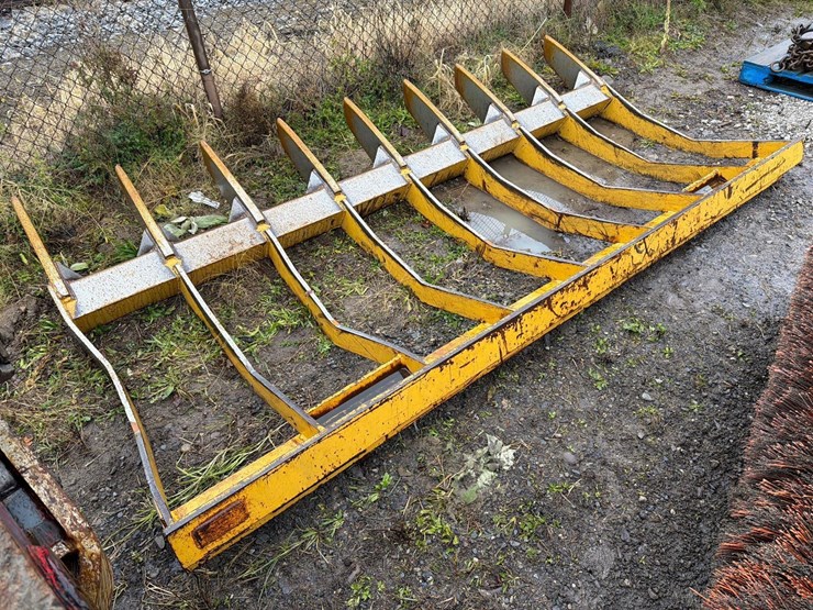 2015-rockland-sr-root-rake-crawler-tractor-attachment-sn:10020501-image-4