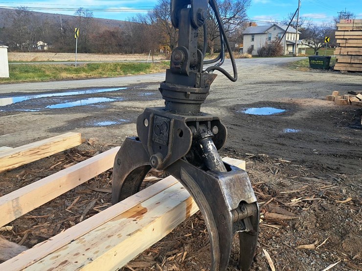 2015-deere-437d-image-33