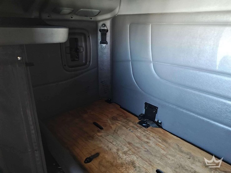 2018-peterbilt-389-image-43