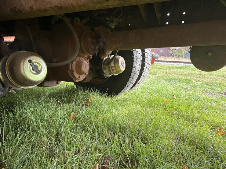 2001-caterpillar-c12-image-60