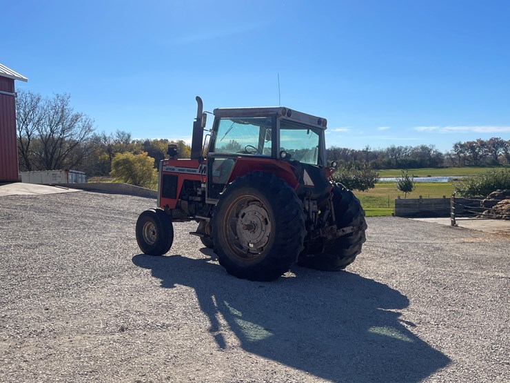 massey-ferguson-2705-image-3