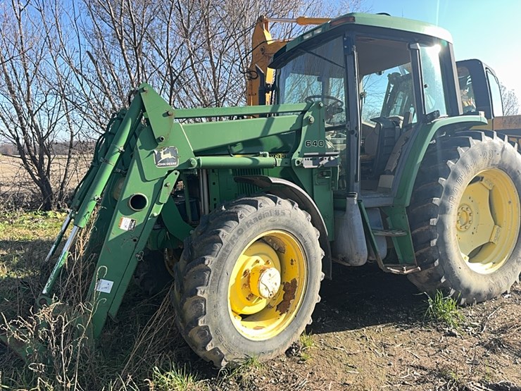john-deere-6410-image-4