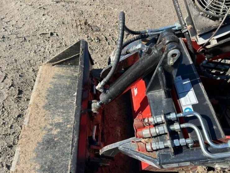 2024-agrotk-lrt23-ride-on-multi-terrain-loader-czl-image-18