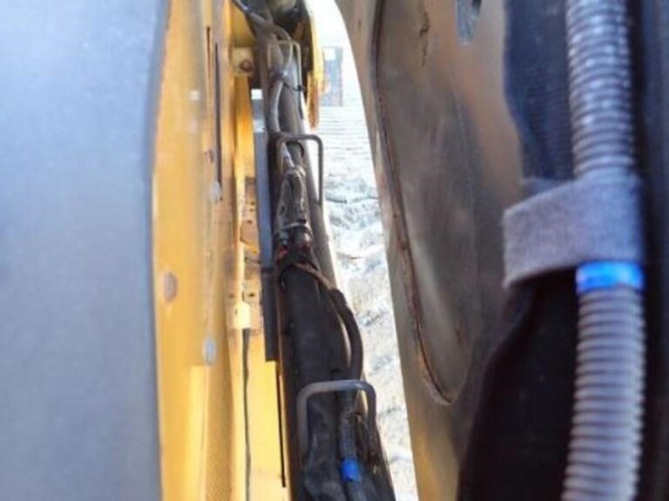 2019-deere-331g-image-53