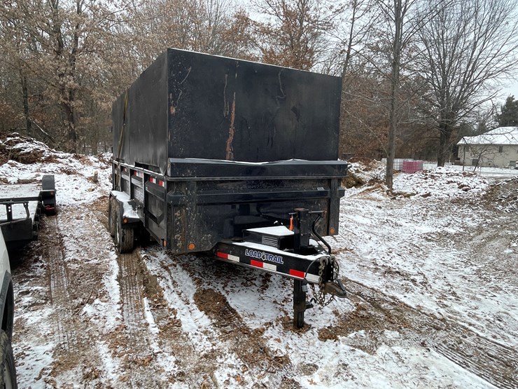 #2706-•-load-trail-trailer-with-scag-vacuum-system-(wi-title-in-delay)-(fall-creek,-wi)-image-3