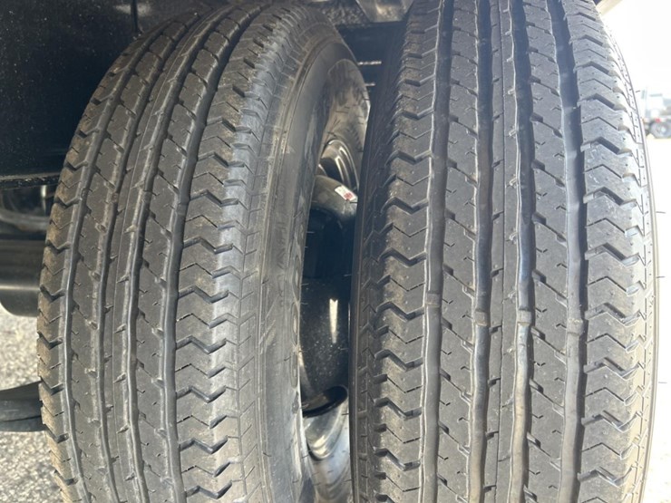 #1448-•-2025-unused-big-tex-22gn-gooseneck-trailer-image-37