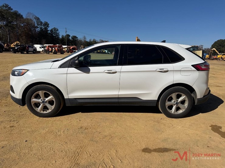 2020-ford-edge-se-image-5