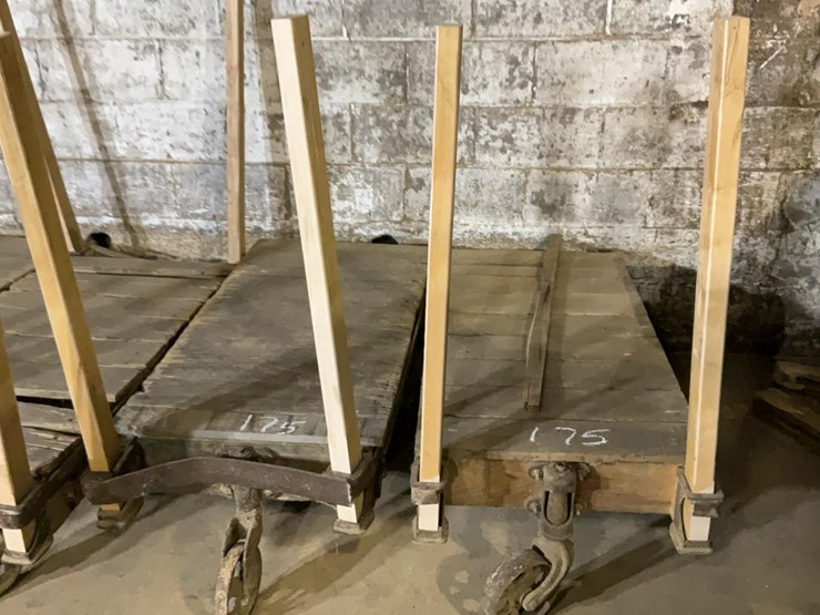 #175-•-lumber-carts-image-3