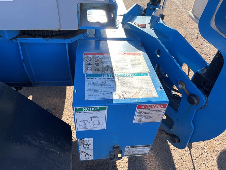 #450-•-2021-genie-tz-34-electric-towable-telescopic-boom-lift-(ashland-wi)-image-18