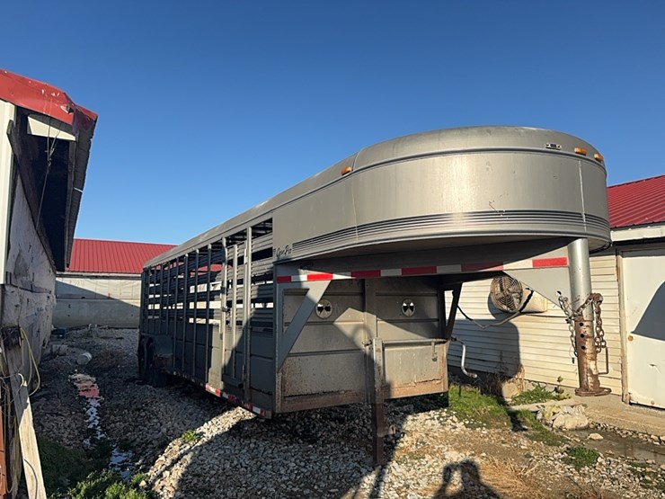 2007-corn-pro-24’-x-7’ft,-steel-livestock-trailer,-model-sg24-7s,-tandem-axle,-wood-floor,-*4mjsg24277e046352*,-title-in-hand-image-15