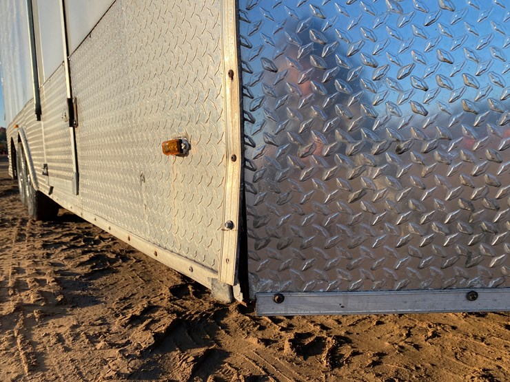 #322-•-2017-stealth-enclosed-trailer-(has-wi-title)(mosinee,-wi)-image-13