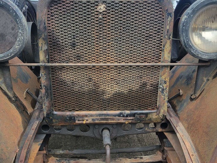 1924-dodge-brothers-truck-image-32