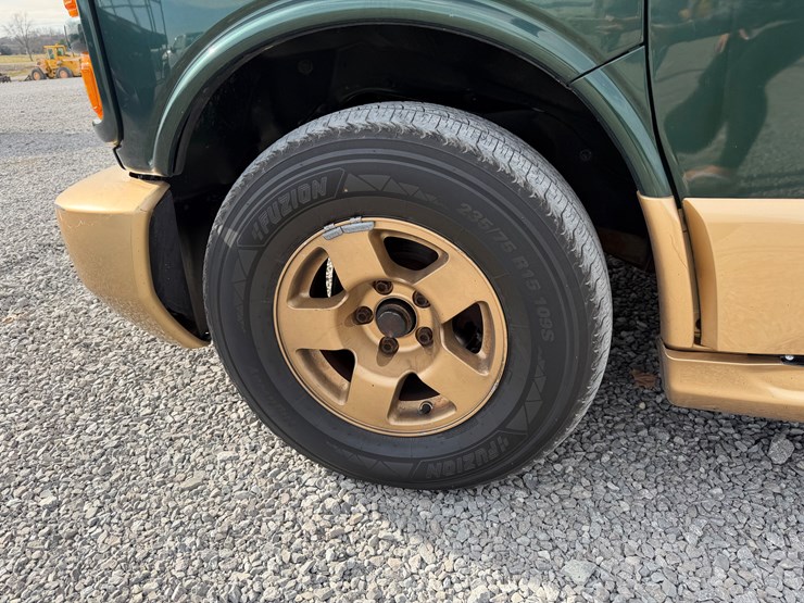 2001-gmc-1500-image-8