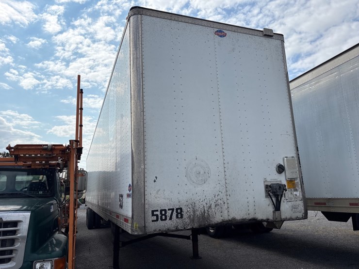 2009-utility-4000d-x-image-9