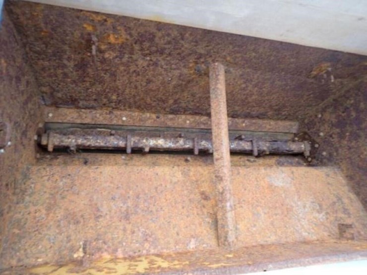 2014-kubota-b3350hsd-image-47