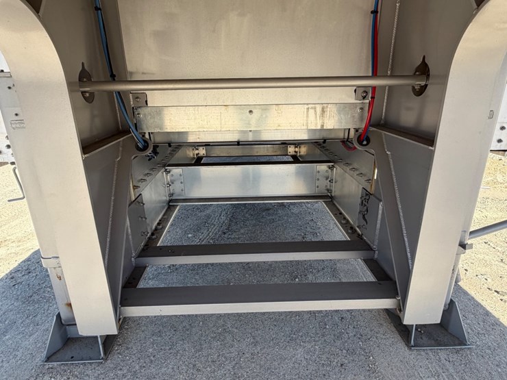 2024-doonan-titanium-image-22