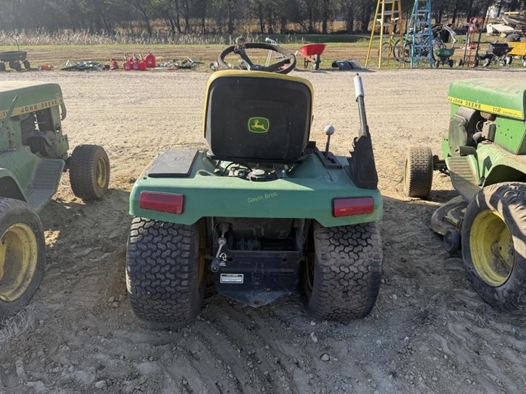 john-deere-285-image-4