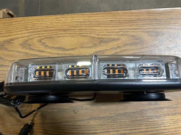 #8645-•-amber-led-strobe-light-(pr11)-image-3