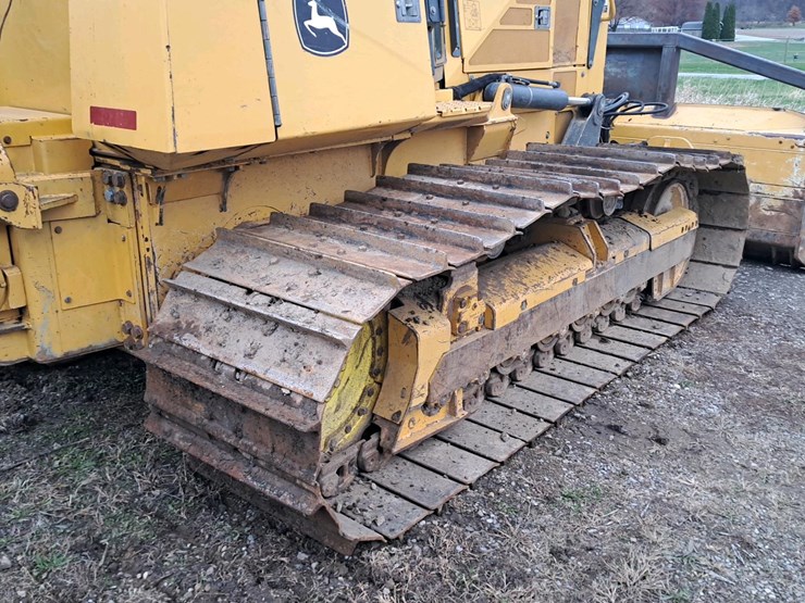 2016-deere-700k-image-28