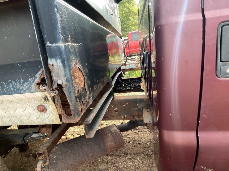 #254-•-2002-ford-f-series-super-duty-truck-(has-wi-title)-(appleton,-wi)-image-12