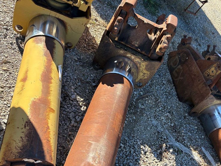 1984-caterpillar-d9l-image-66