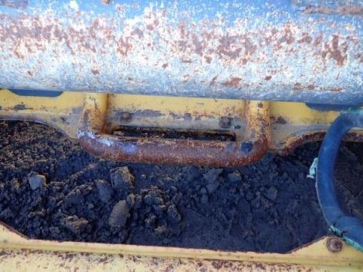 2019-deere-331g-image-80