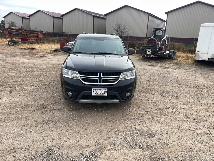 2013-dodge-journey-image-8