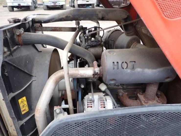 2017-kubota-b2650hsd-image-58