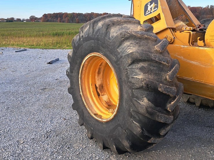 1994-deere-640e-image-30