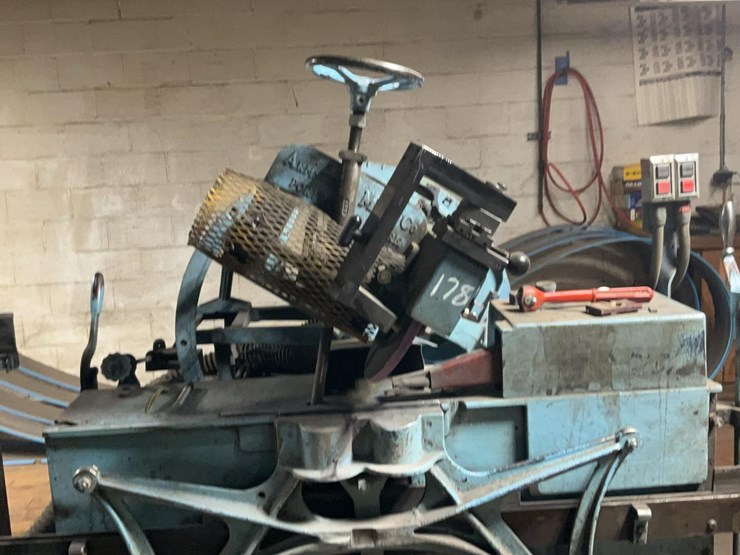 #178-•-armstrong-band-sharpener-image-6