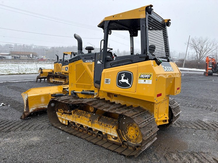 2022-deere-450k-image-5