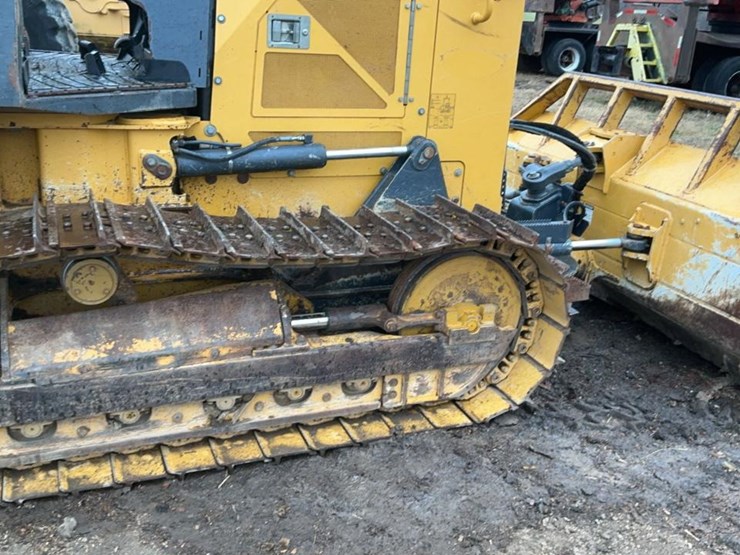 2016-deere-550k-xlt-image-24